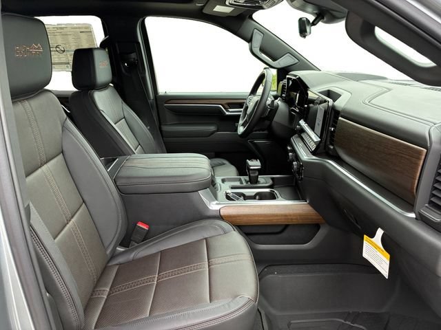 2026 Chevrolet Silverado 1500 High Country - Photo 13