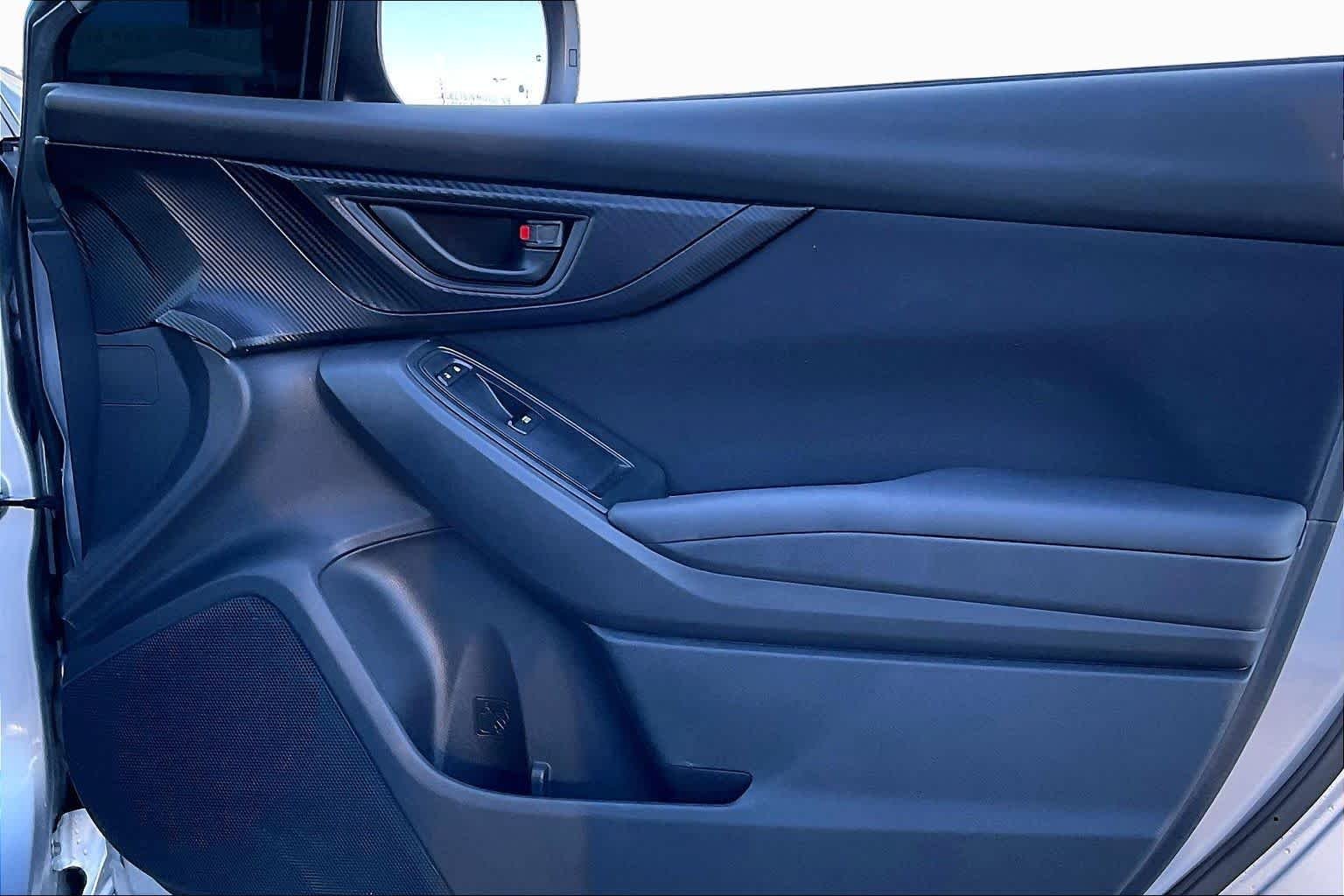 Used 2019 Ice Silver Metallic Subaru  image 21