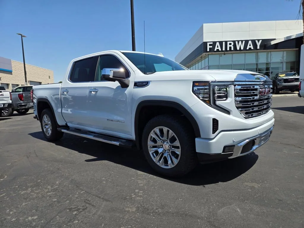 2026 GMC Sierra 4WD Crew Cab Standard Box Denali's photo
