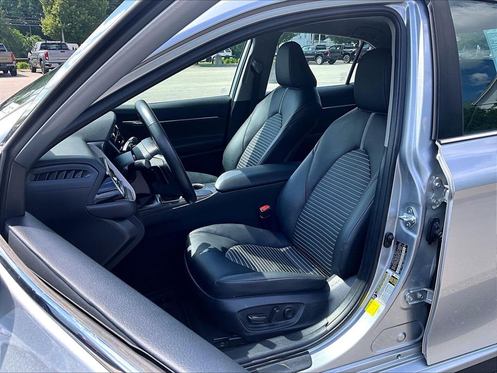 Used 2024 Silver Toyota SE image 10