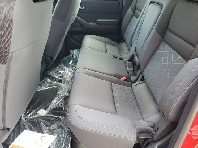 2026 Nissan Frontier SV - Photo 18