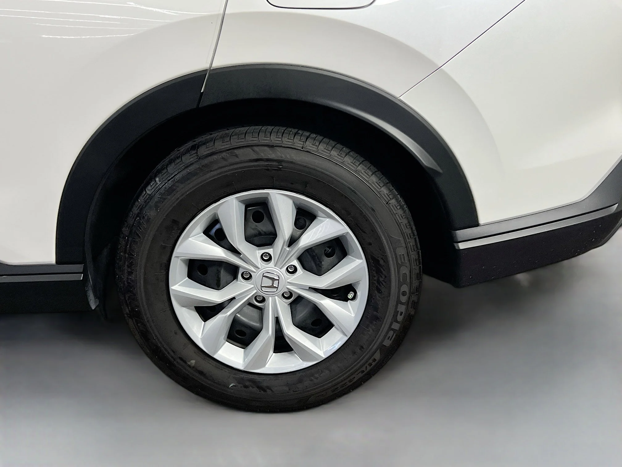 Certified Used 2024 Platinum White Pearl Honda 1.5T 2WD LX image 59