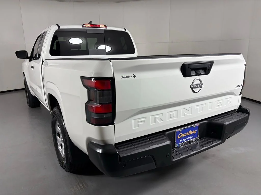 New 2026 Glacier White Nissan King Cab® S image 6