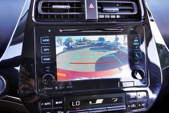 Used 2016 Red Toyota Four Touring image 26