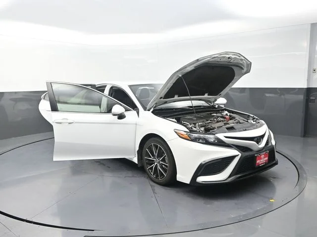 Used 2024 White Toyota SE image 38