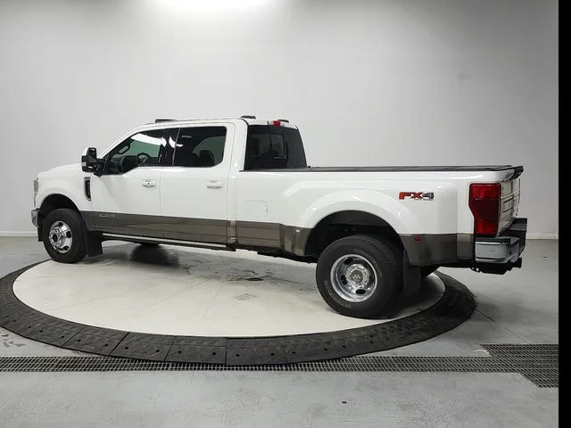 Used 2022 White Ford King Ranch image 5