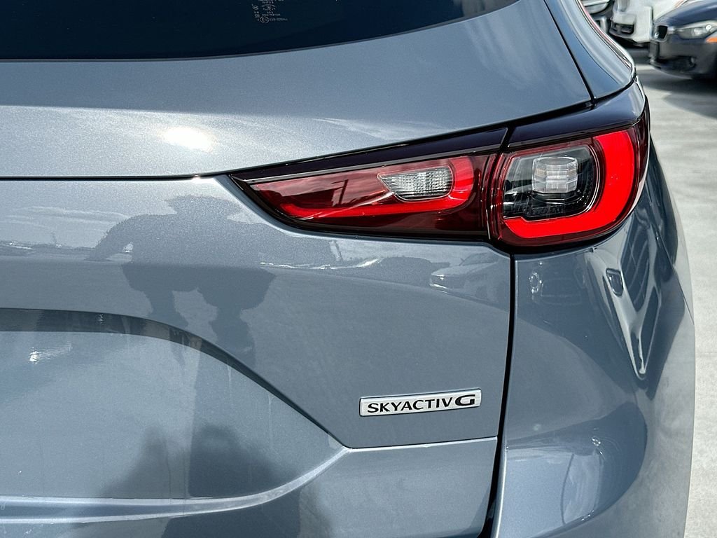 Used 2025 Gray Mazda 2.5 S Carbon Edition image 32