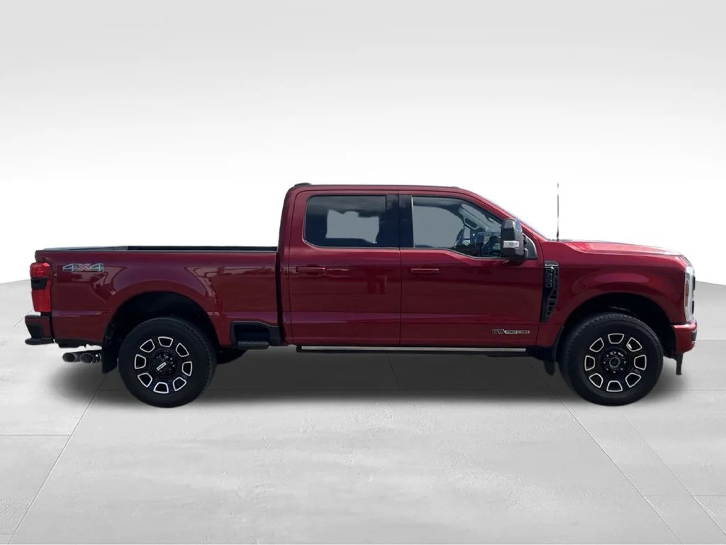 Used 2025 Red Ford XL image 4