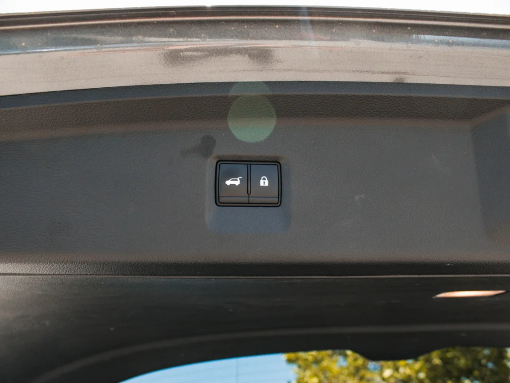 Used 2023 Graphite Shadow INFINITI SENSORY image 34