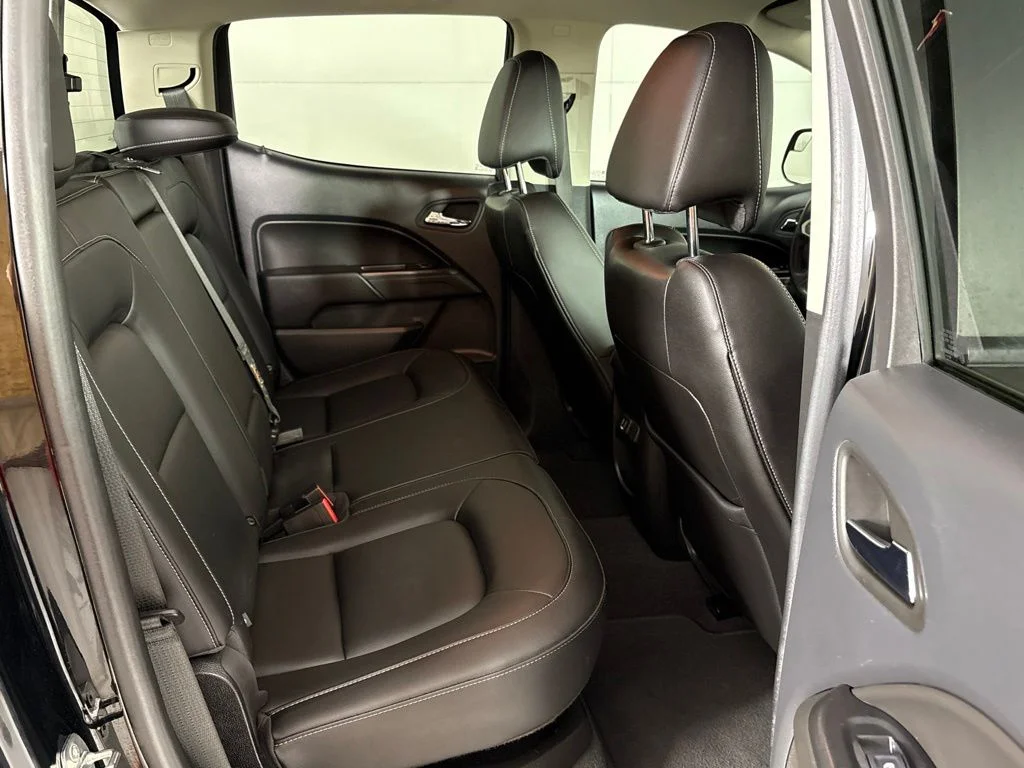 Used 2022 Black Chevrolet ZR2 image 23