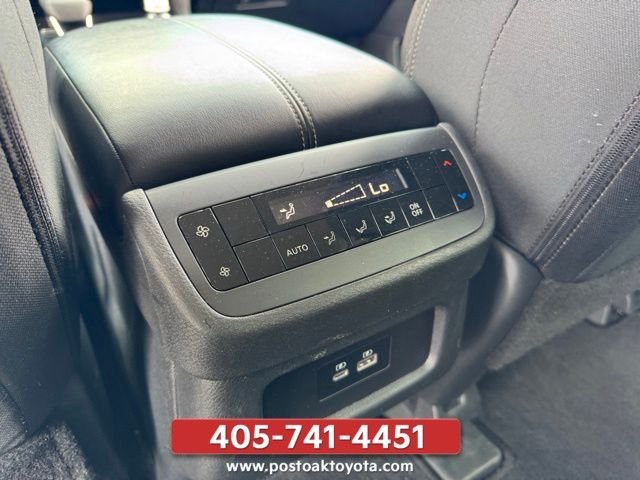 2025 Nissan Pathfinder SV - Photo 13