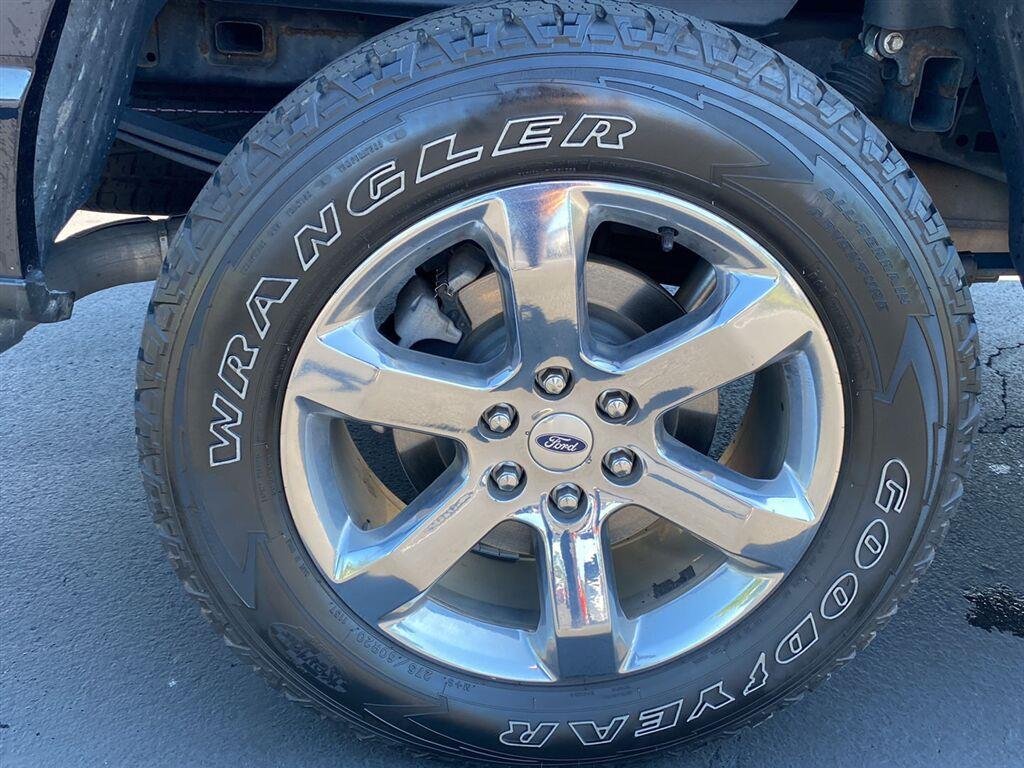 Used 2021 Antimatter Blue Ford LARIAT image 12