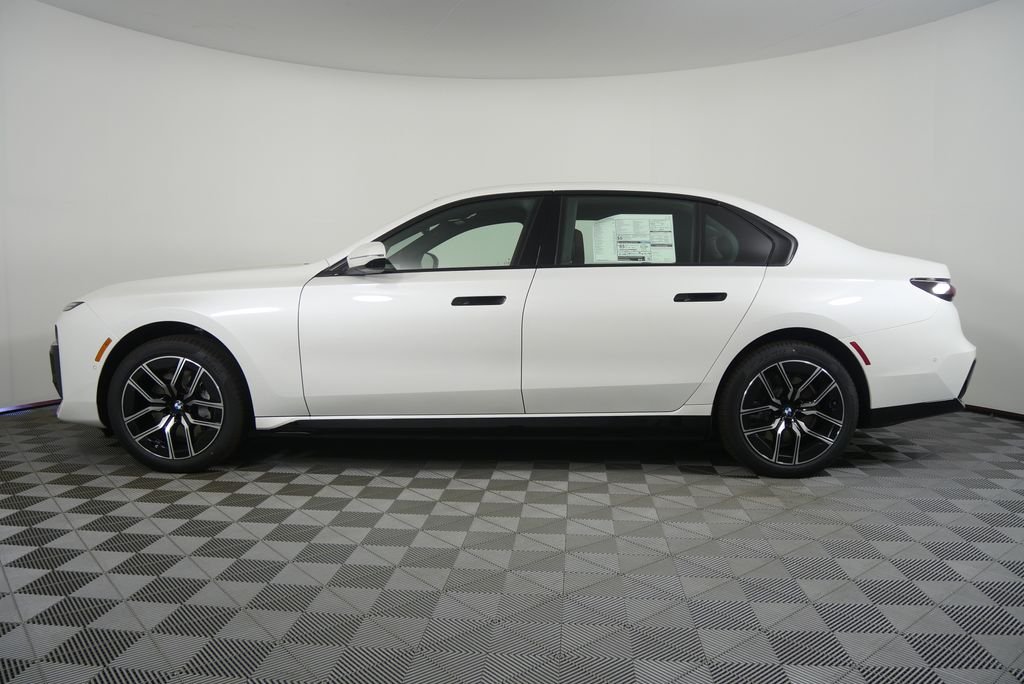 New 2026 Mineral White Metallic BMW eDrive50 image 6