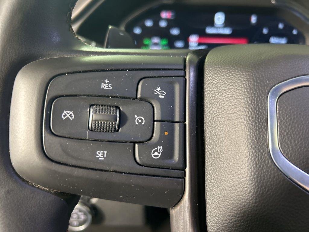 Used 2025 Summit White GMC AT4 image 30