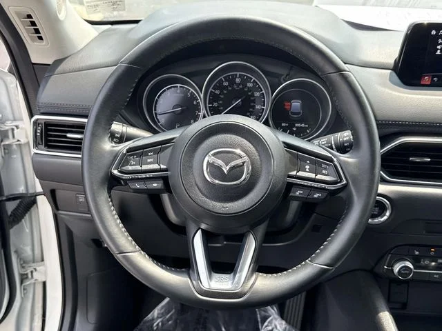 Used 2020 Snowflake White Pearl Mazda Touring image 18