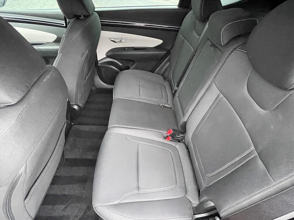 Used 2024 Black Pearl Hyundai SE image 22