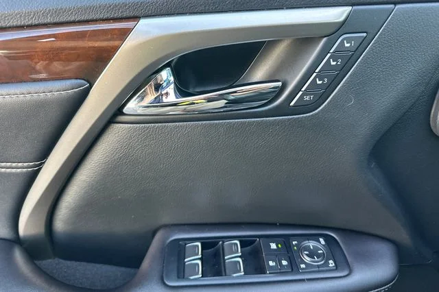 Used 2017 Nightfall Mica Lexus 350 image 12