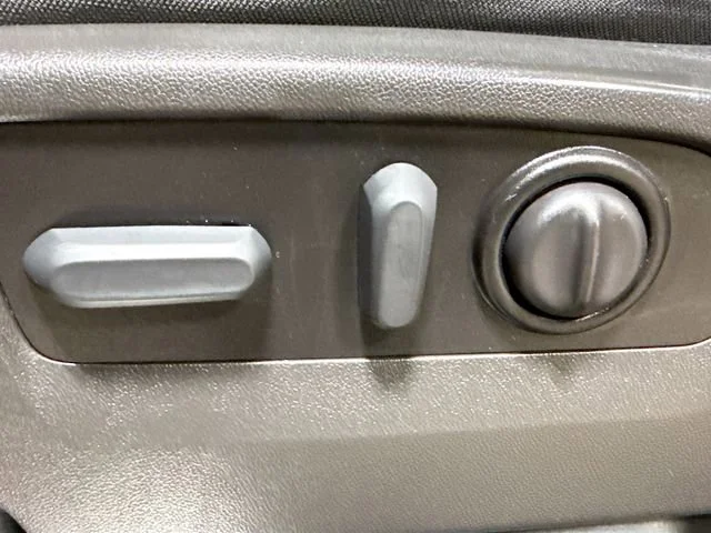 2021 Chevrolet Silverado 1500 RST - Photo 20