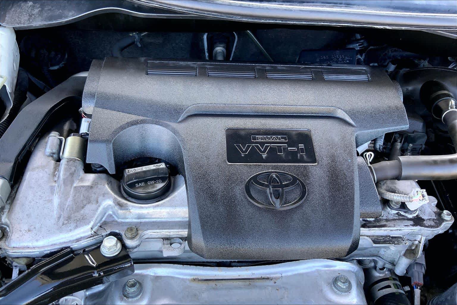 Used 2016 Super White Toyota SE image 32