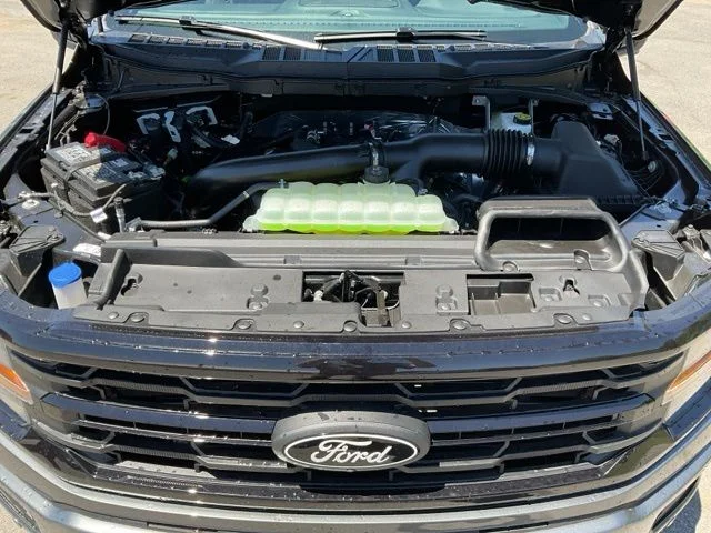 New 2026 Carbonized Gray Metallic Ford XLT image 56