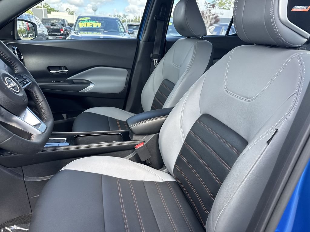 Used 2024 Blue Nissan SR image 13