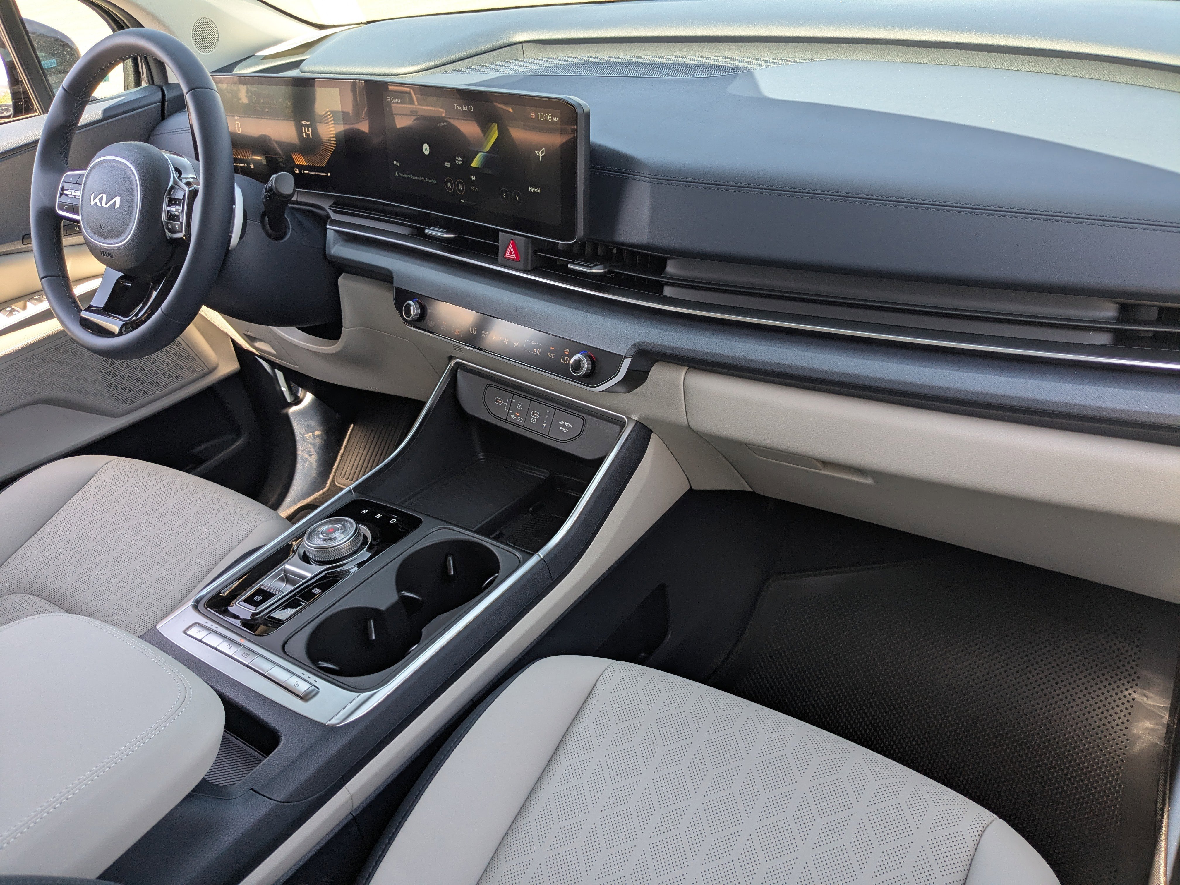 2026 Kia Carnival EX - Photo 12