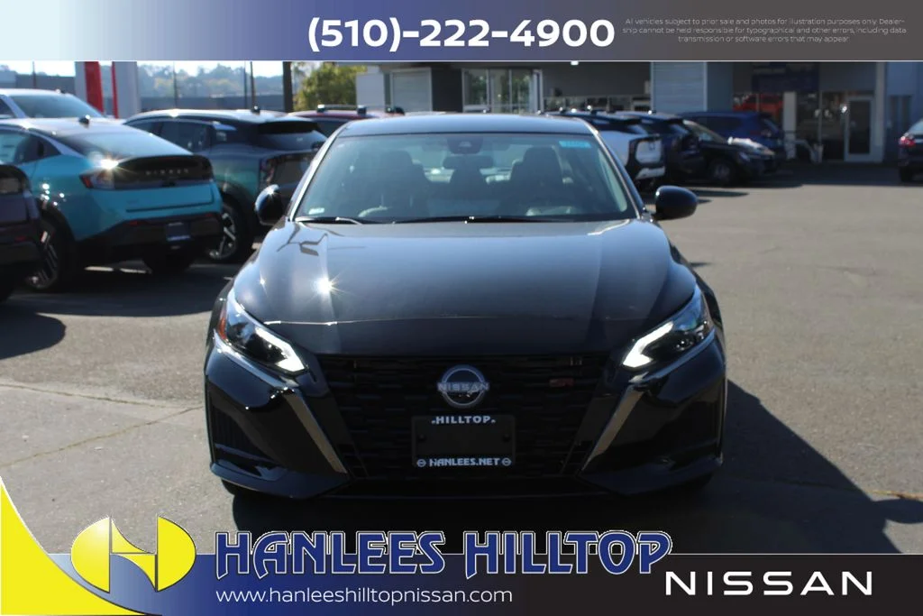 New 2025 Black Nissan 2.5 SR image 4