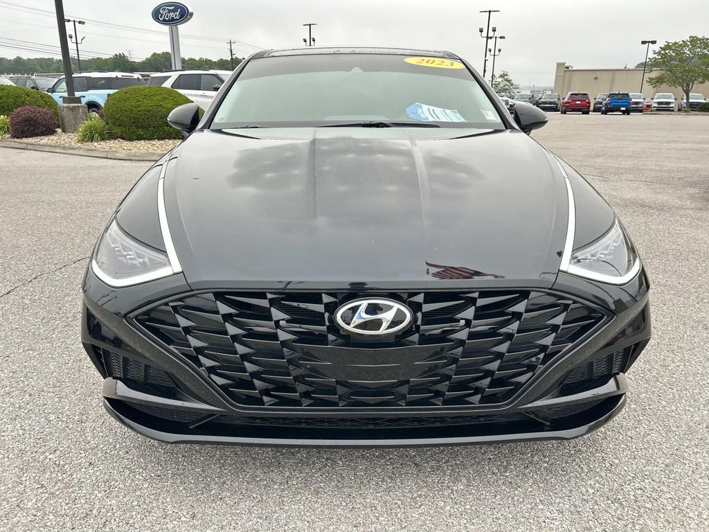 Certified Used 2023 Onyx Black Hyundai SEL image 9
