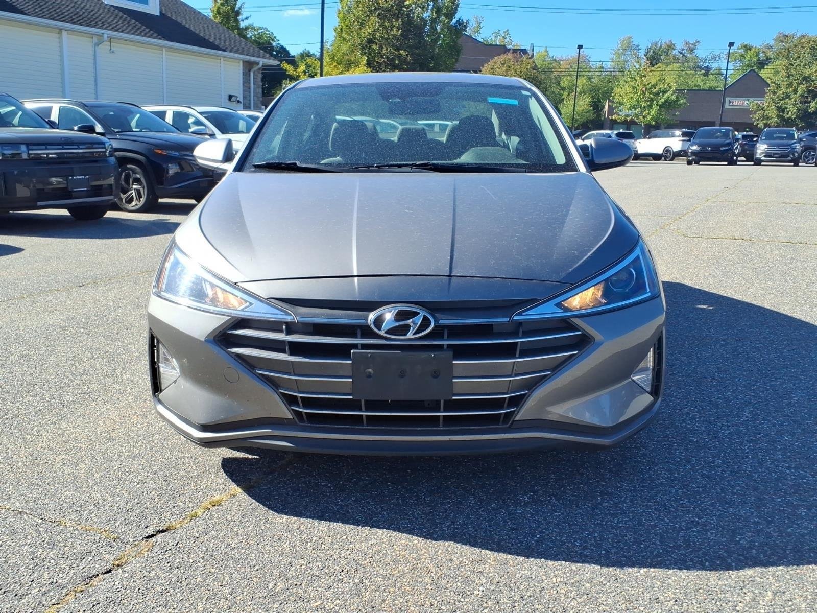Used 2020 Hyundai Elantra SE with VIN KMHD74LF1LU099523 for sale in Torrington, CT