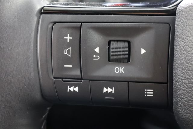 Used 2025 Gold Nissan SL image 11
