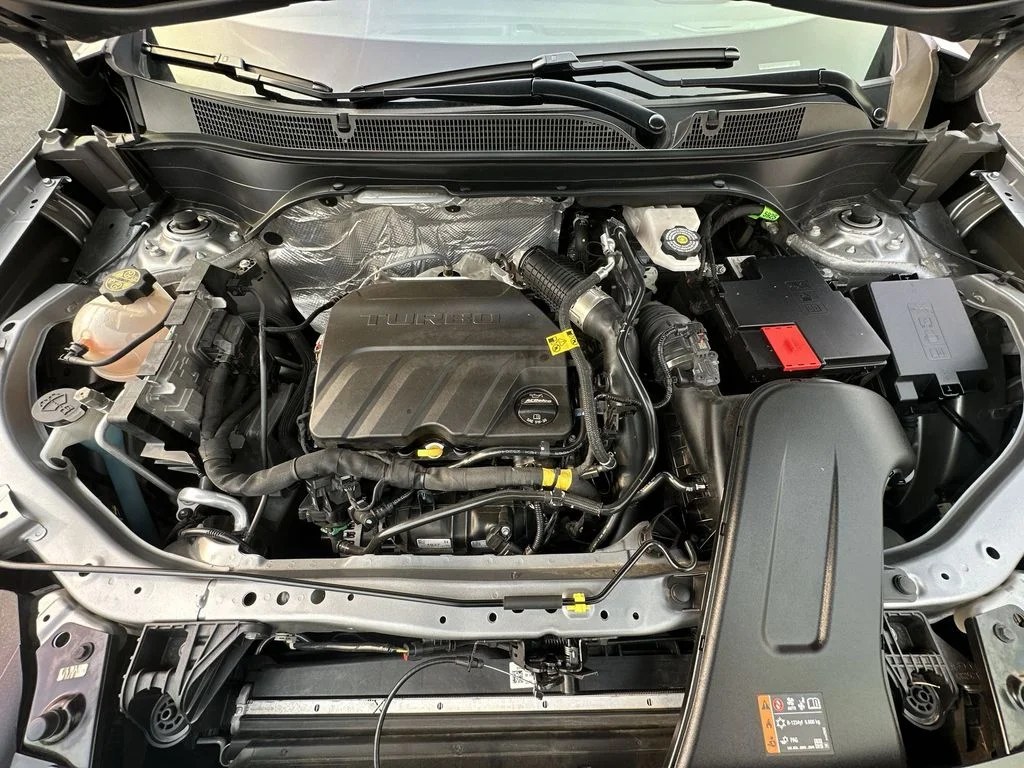 Used 2024 Gray Chevrolet ACTIV image 24