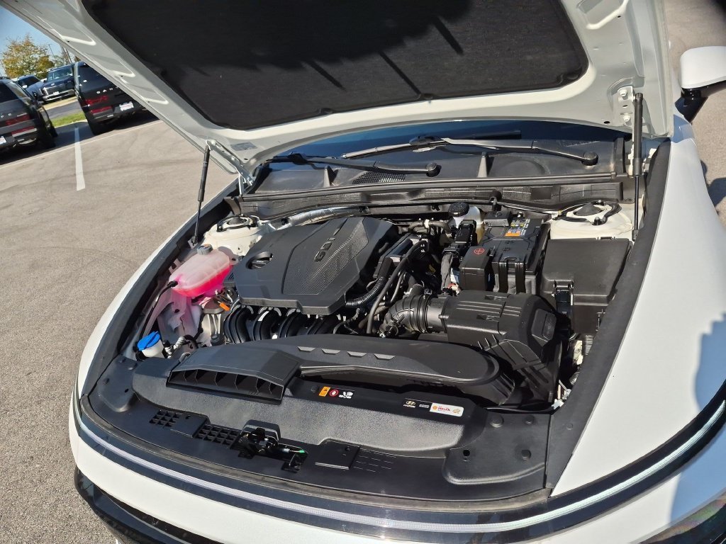 Certified Used 2026 White Hyundai SEL Sport image 32