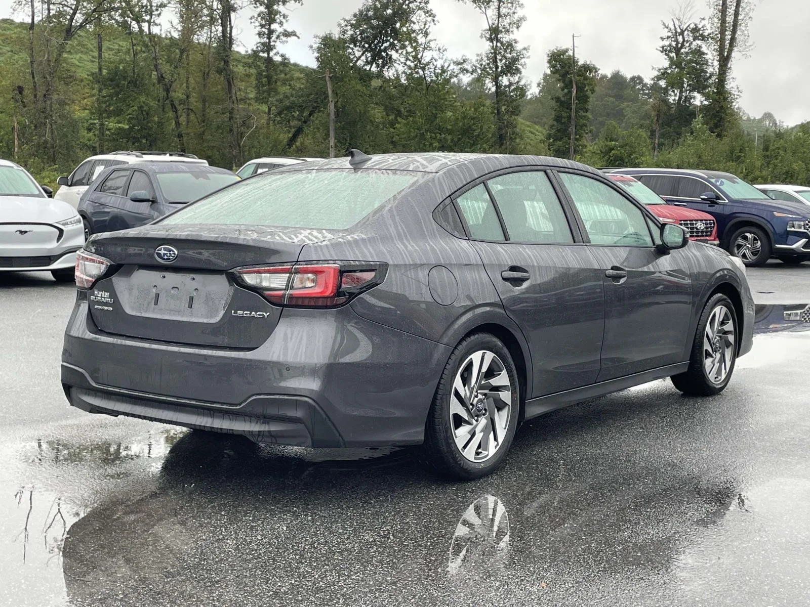 Used 2025 Magnetite Gray Metallic Subaru Limited image 27