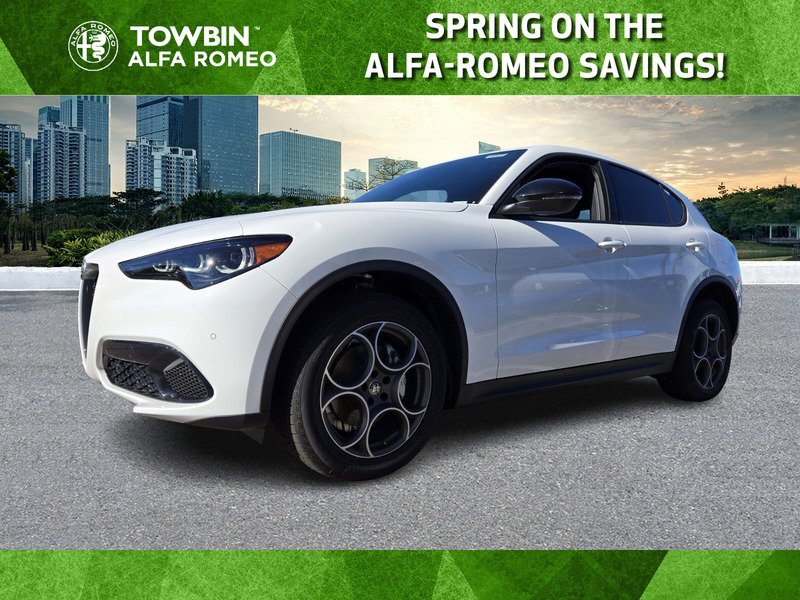 2025 Alfa Romeo Stelvio