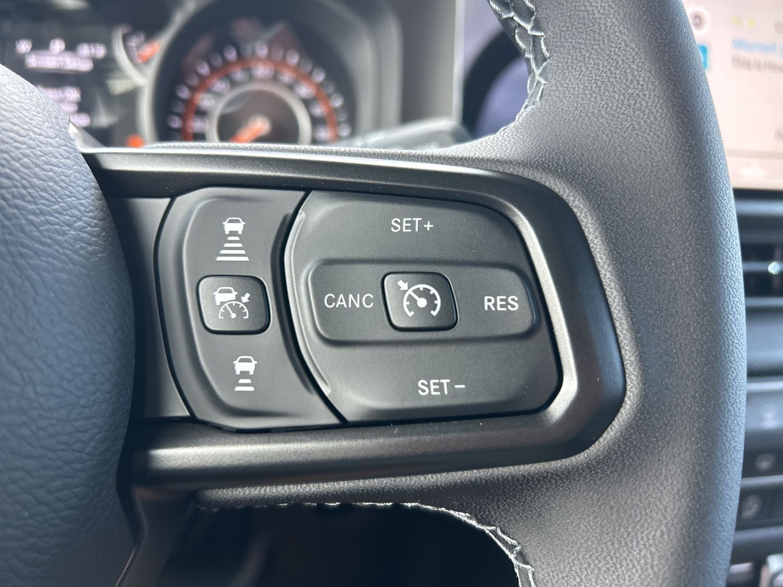 New 2026 Reign Exterior Paint Jeep Sport S image 17