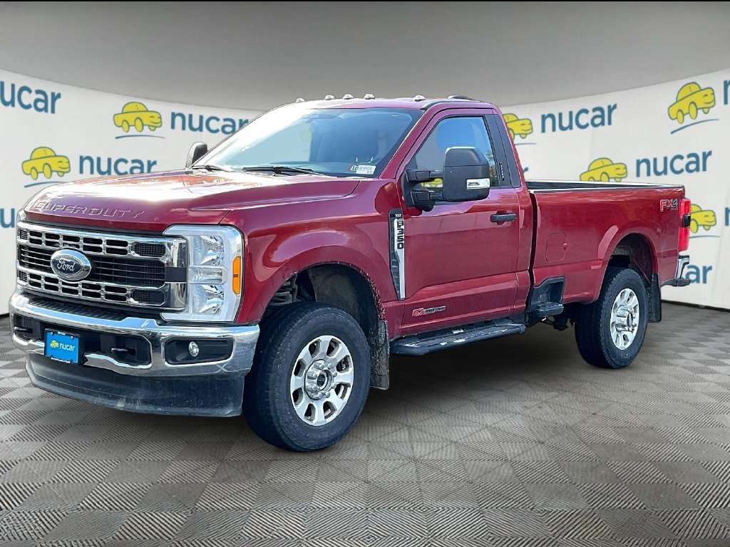 Used 2023 Red Metallic Ford XLT image 2