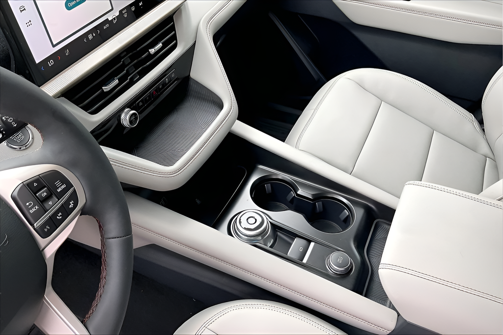 New 2026 Space White Metallic Ford Active image 9