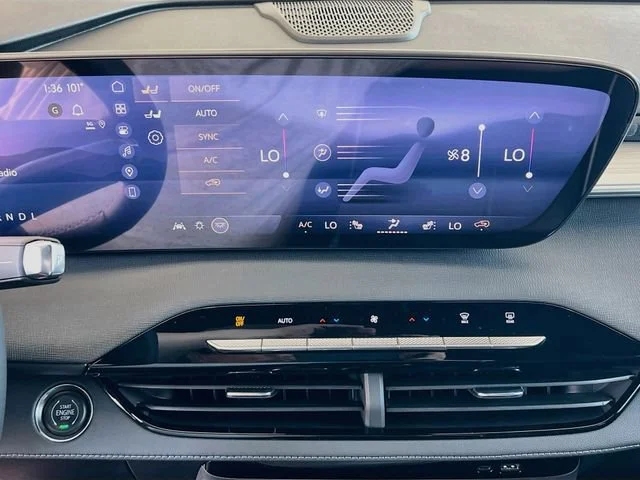 2026 Buick Enclave Preferred - Photo 11