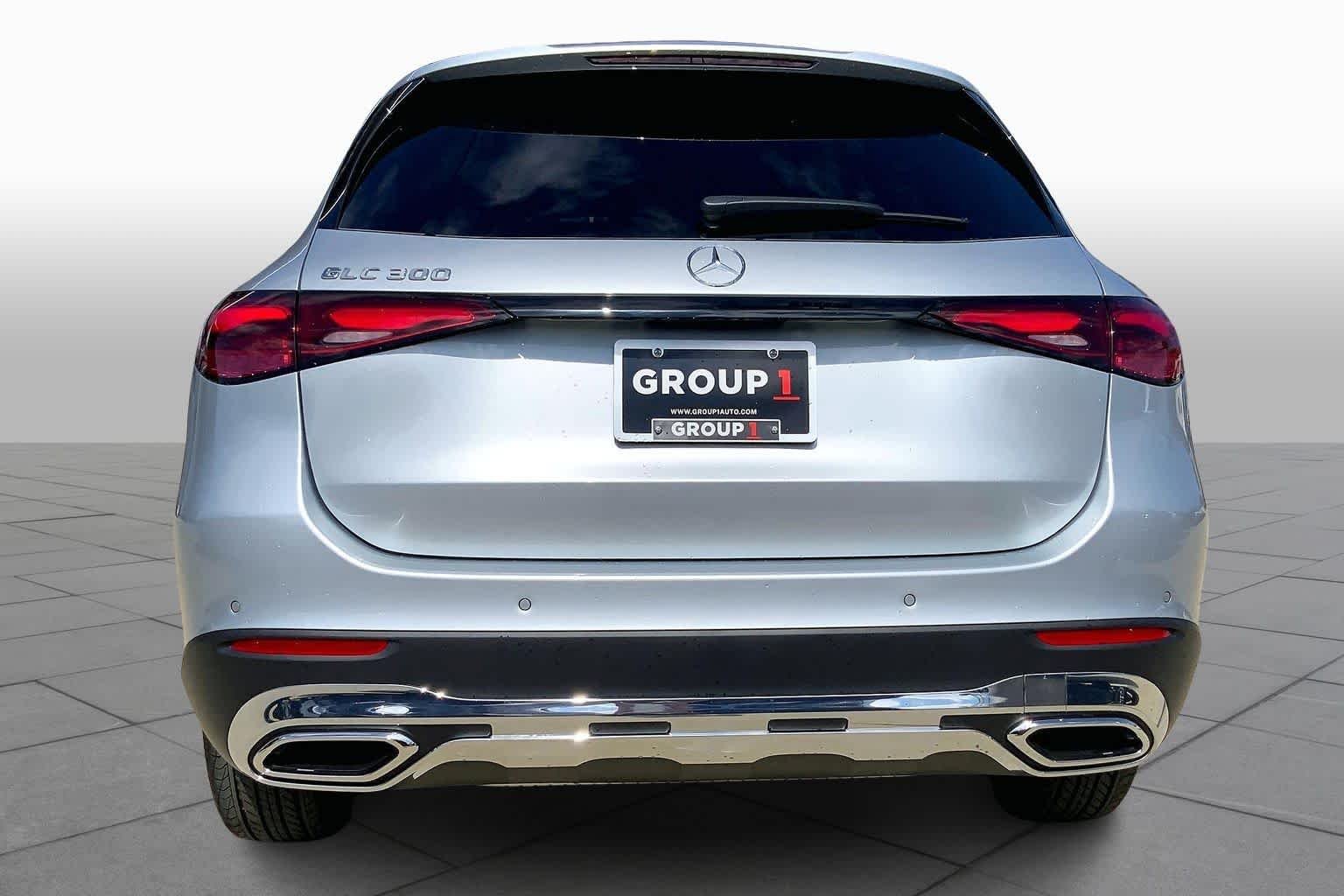 New 2026 Cirrus Silver Metallic Mercedes-Benz GLC 300 image 4