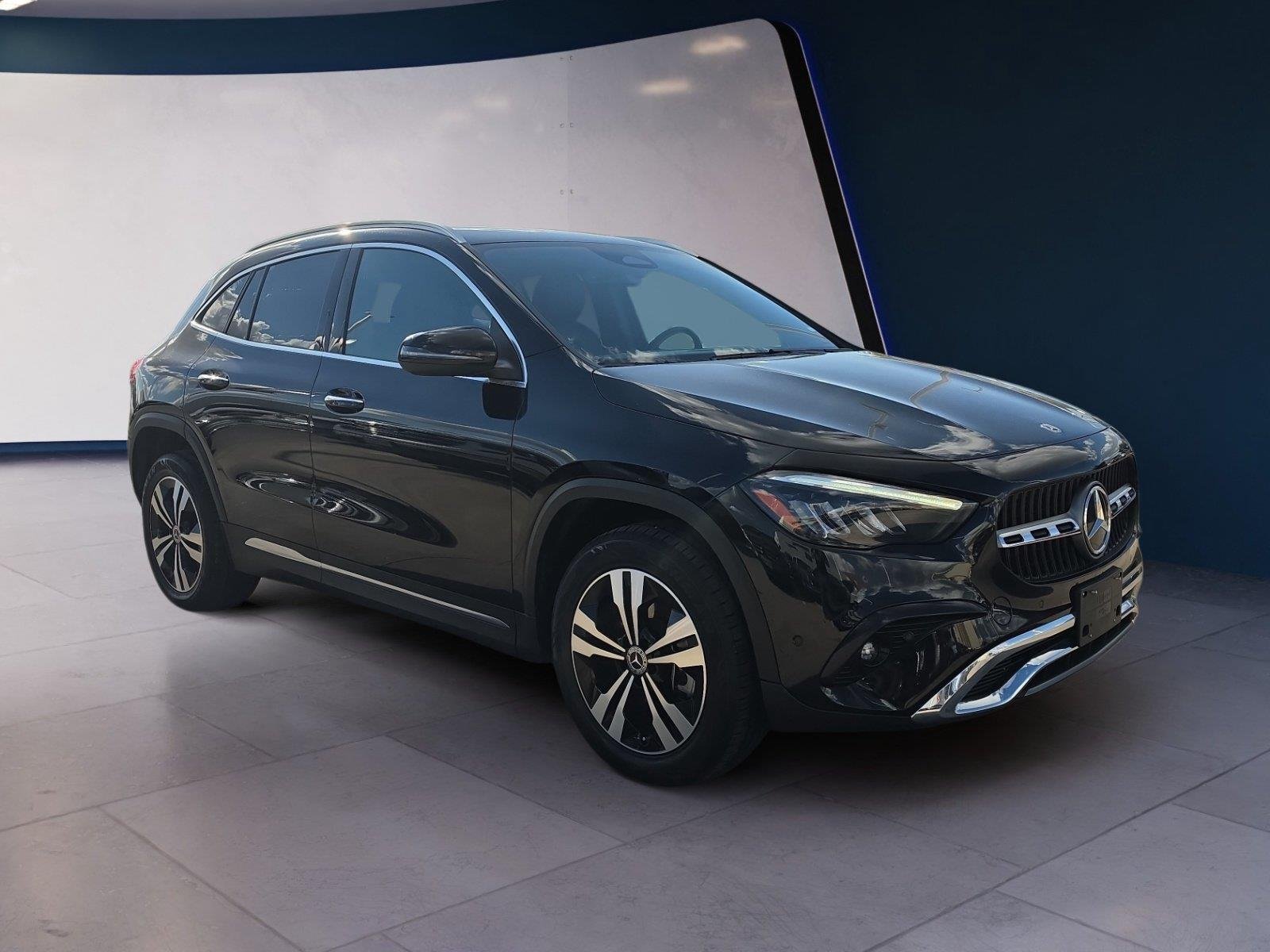 Used 2025 Night Black Mercedes-Benz GLA 250 image 7