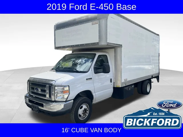 2019 Ford E-450SD Base