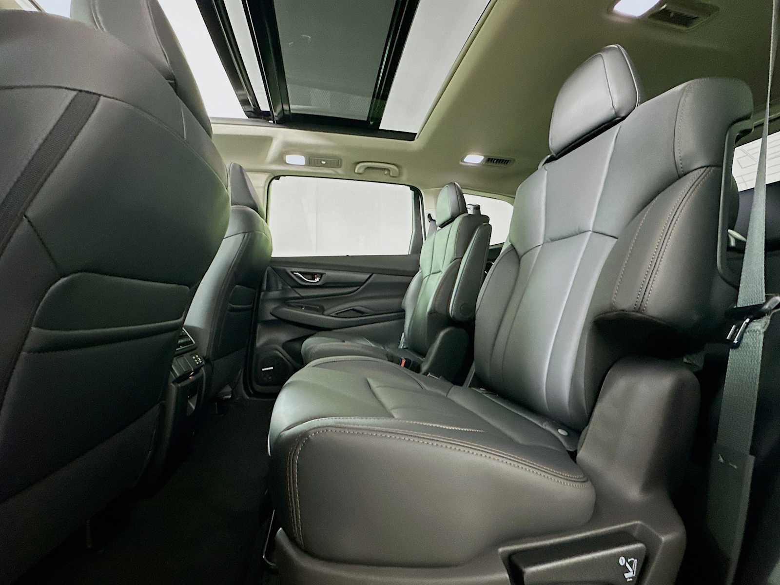 2026 Subaru Ascent Limited Bronze Edition - Photo 23