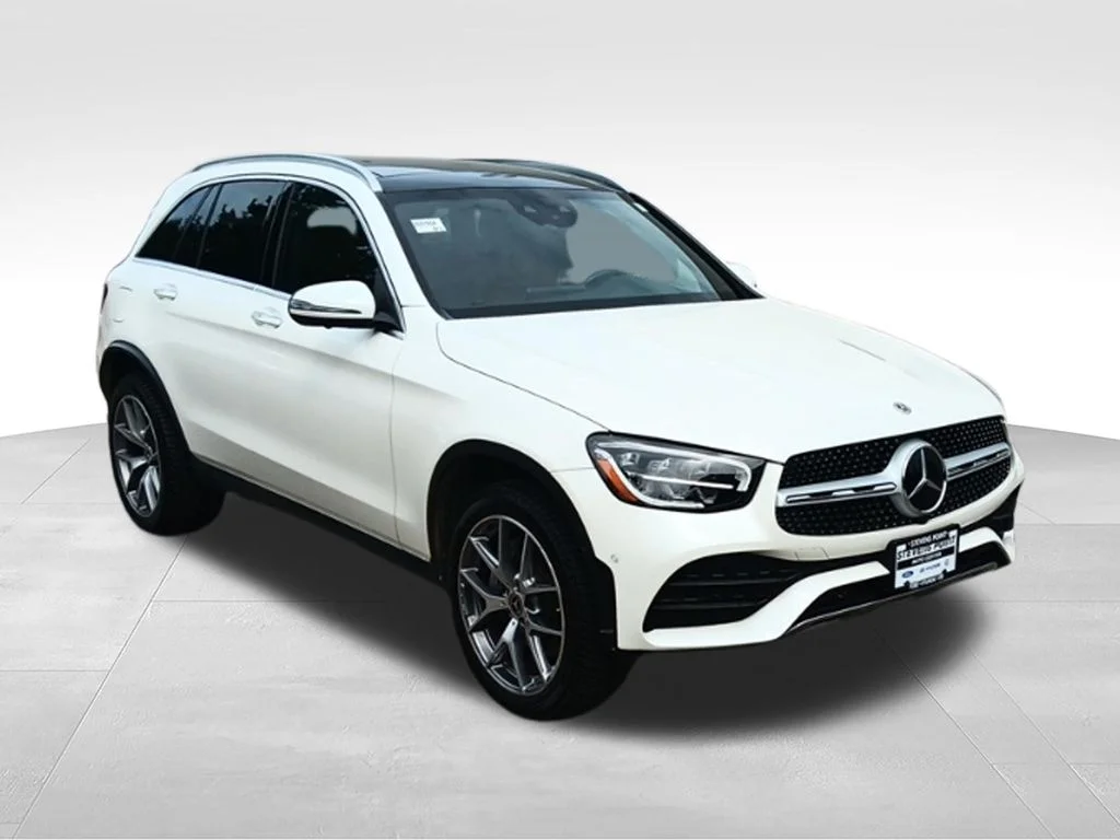 Used 2022 MANUFAKTUR Diamond White Mercedes-Benz GLC 300 image 8
