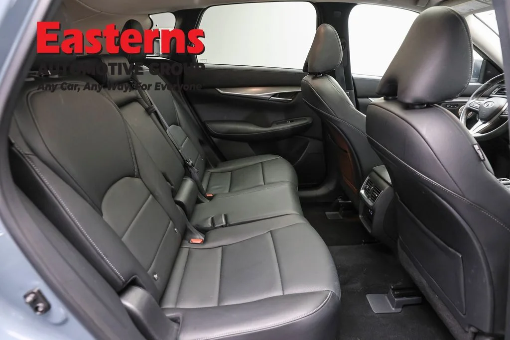 Used 2023 Gray INFINITI LUXE image 25