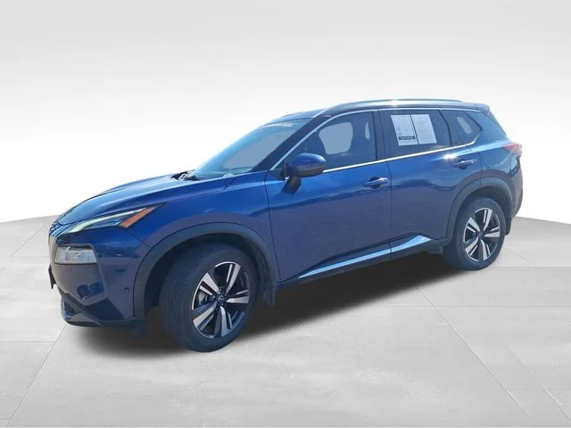 Used 2023 Blue Nissan SL image 4