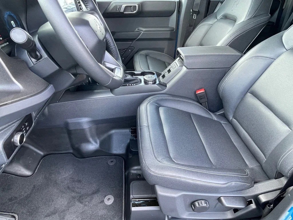 2025 Ford Bronco 4-Door Badlands - Photo 8