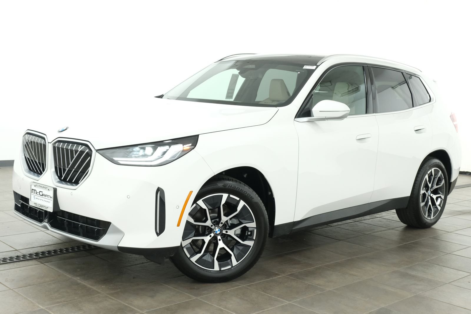 2026 BMW X3 30 XDRIVE's photo