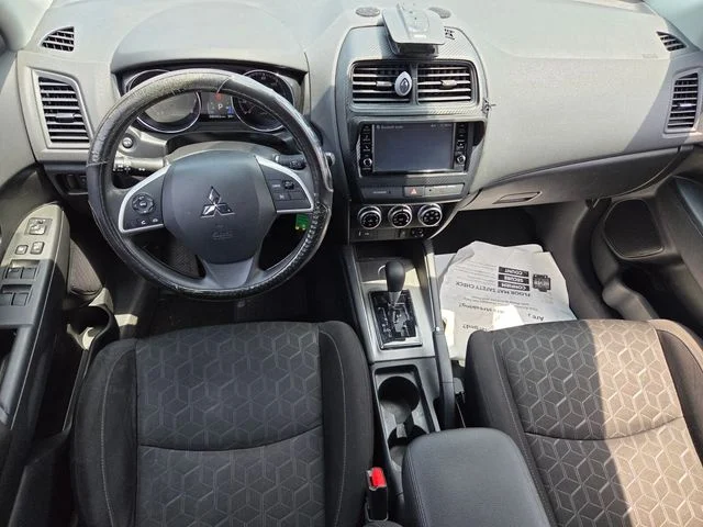 Used 2021  Mitsubishi 2.0 ES image 8