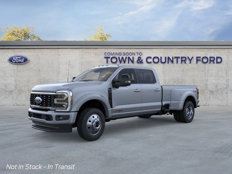 2026 Ford F-450 Platinum 4x4 Crew Cab 8' Box DRW's photo