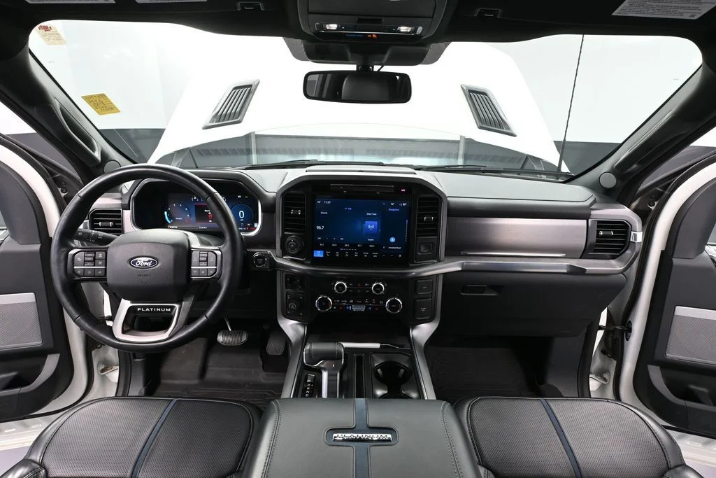 2025 Ford F-150 Platinum - Photo 25